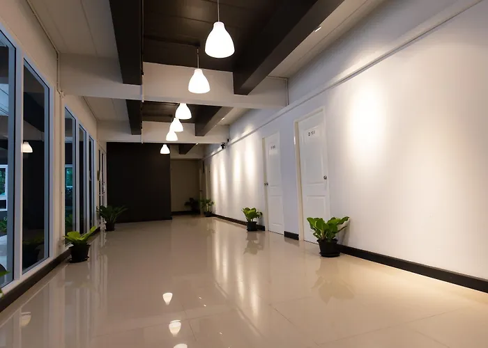 Mango 10 House 2*