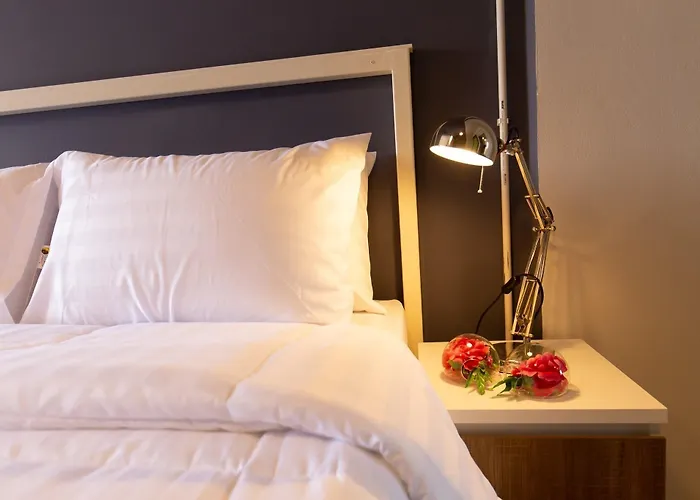 Mango 10 House Hotel 2*