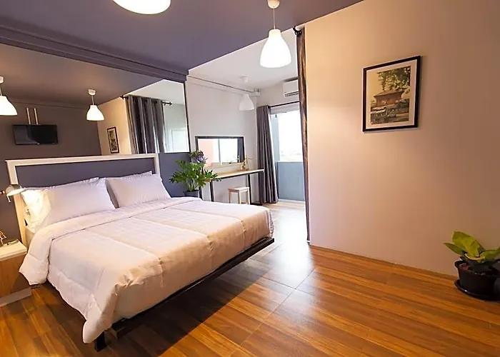 Mango 10 House 2*