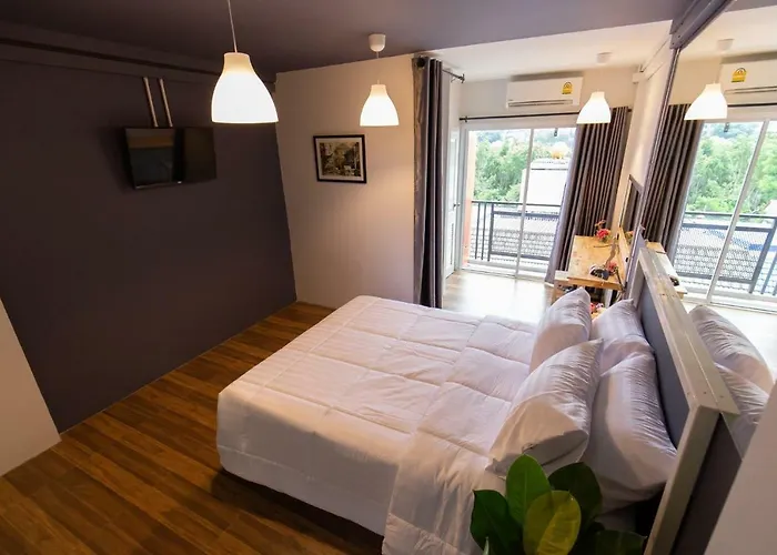 Mango 10 House Hotel