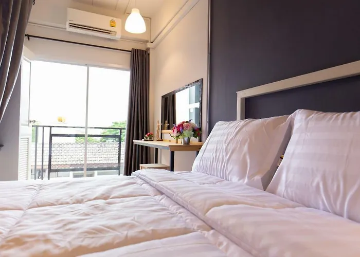 Mango 10 House Hotel